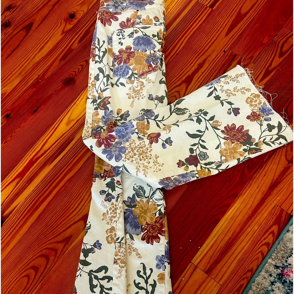 Free People Flair Jeans